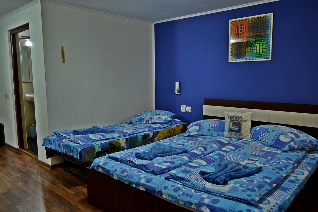 Hotel Casa Nobilium Turda Esterno foto
