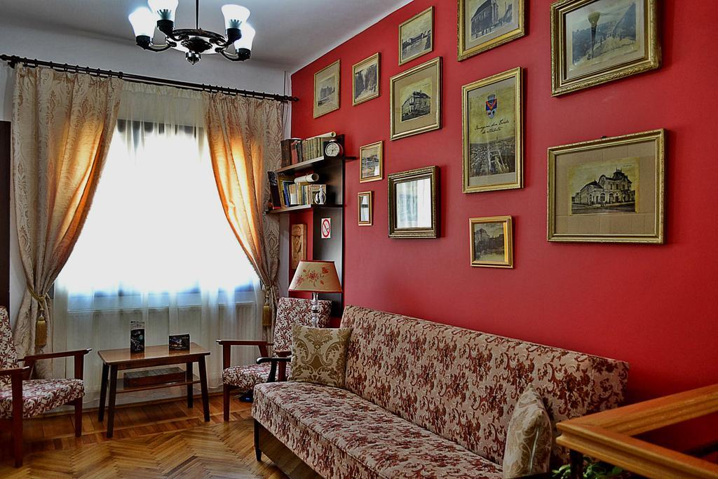 Hotel Casa Nobilium Turda Esterno foto