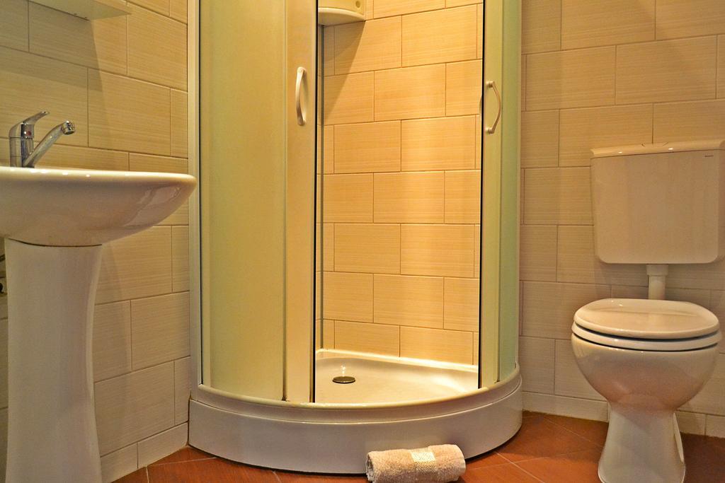 Hotel Casa Nobilium Turda Esterno foto